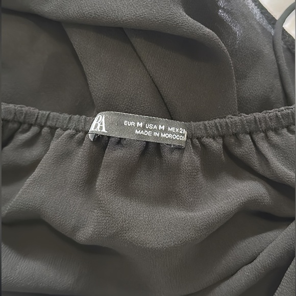 Zara Ruffled Top - Picture 4 of 4